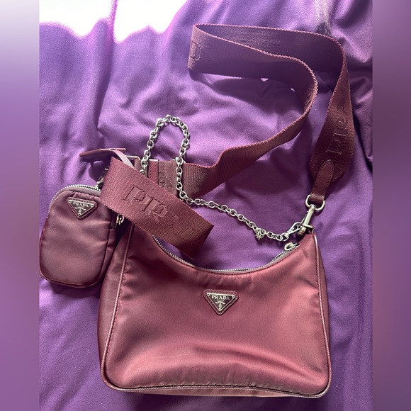 Prada Re-Edition 2005 Re-Nylon bag LIMITED EDITION COLOR! Burgundy - Picture 9 of 11
